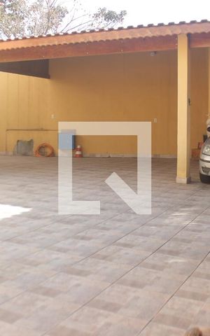 Casa à venda com 248m², 3 quartos e 6 vagasÁrea Externa