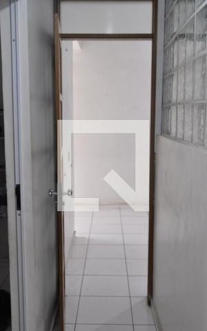 Apartamento à venda com 63m², 2 quartos e sem vagaCorredor 