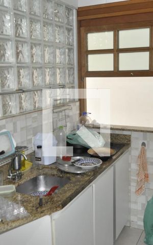 Apartamento à venda com 63m², 2 quartos e sem vagaCozinha 