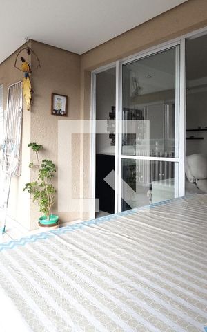 Apartamento à venda com 92m², 3 quartos e 2 vagasVaranda
