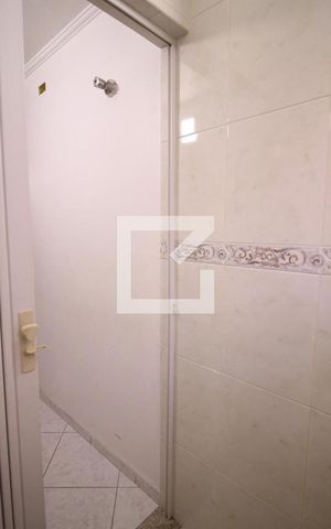Casa à venda com 240m², 3 quartos e 2 vagasLavabo
