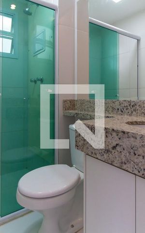 Apartamento para alugar com 60m², 3 quartos e 1 vaga Apartamento para alugar com 60m², 3 quartos e 1 vagaBanheiro Social