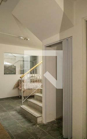 Casa à venda com 270m², 6 quartos e 2 vagas Casa à venda com 270m², 6 quartos e 2 vagasSala de Jantar