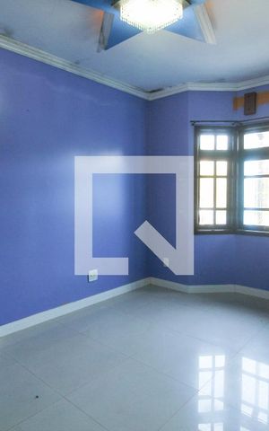Casa à venda com 280m², 5 quartos e 1 vaga Casa à venda com 280m², 5 quartos e 1 vagaQuarto 4