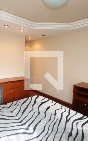 Casa à venda com 202m², 3 quartos e 4 vagasSuite