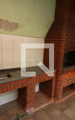 Casa à venda com 202m², 3 quartos e 4 vagasChurrasqueira