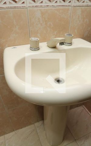 Casa à venda com 202m², 3 quartos e 4 vagasbanheiro 4