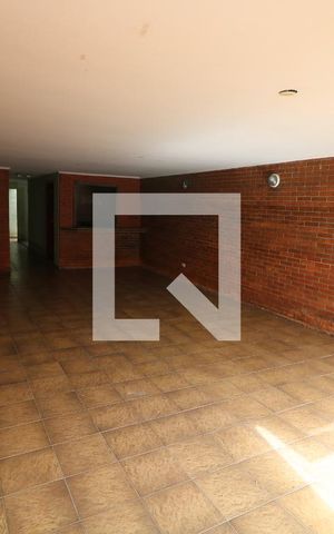 Casa à venda com 202m², 3 quartos e 4 vagasGaragem