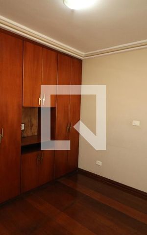 Casa à venda com 202m², 3 quartos e 4 vagasQuarto 2