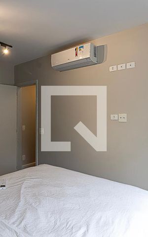 Apartamento à venda com 68m², 2 quartos e 2 vagas Apartamento à venda com 68m², 2 quartos e 2 vagasSuíte
