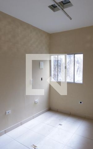 Casa para alugar com 163m², 2 quartos e 2 vagasEscritório
