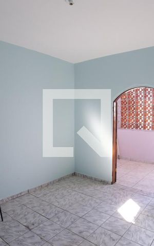 Casa para alugar com 163m², 2 quartos e 2 vagasQuarto