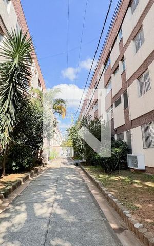 Apartamento para alugar com 75m², 2 quartos e 1 vagaFachada do bloco
