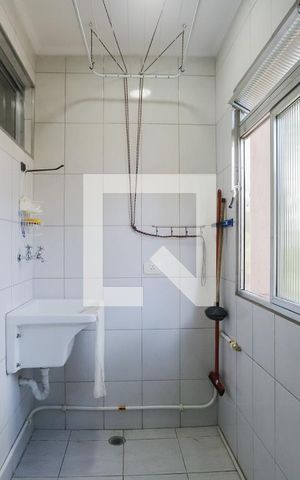 Apartamento para alugar com 75m², 2 quartos e 1 vagaÁrea de Serviço