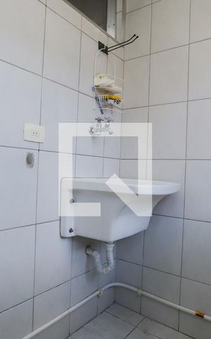 Apartamento para alugar com 75m², 2 quartos e 1 vagaÁrea de Serviço