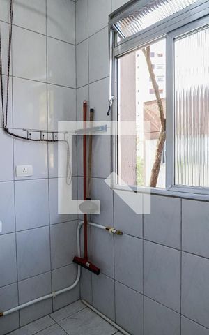 Apartamento para alugar com 75m², 2 quartos e 1 vagaÁrea de Serviço