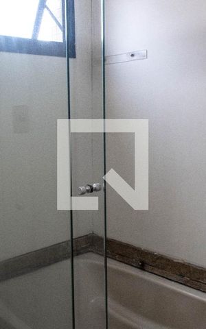 Apartamento para alugar com 111m², 3 quartos e 2 vagas Apartamento para alugar com 111m², 3 quartos e 2 vagasBanheiro da Suíte 1