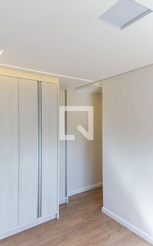 Apartamento à venda com 60m², 2 quartos e 1 vaga Apartamento à venda com 60m², 2 quartos e 1 vagaSuíte