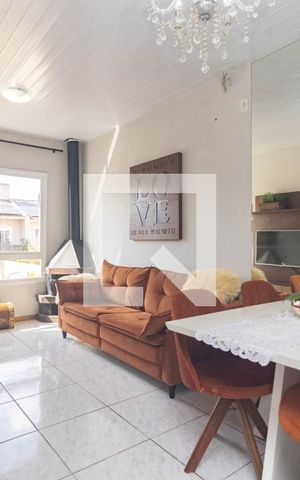 Casa de condomínio à venda com 65m², 2 quartos e 2 vagas Casa de condomínio à venda com 65m², 2 quartos e 2 vagasSala