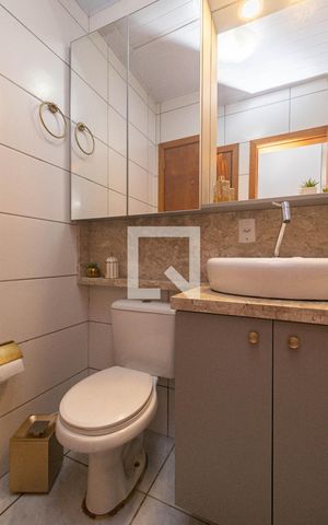 Casa de condomínio à venda com 65m², 2 quartos e 2 vagas Casa de condomínio à venda com 65m², 2 quartos e 2 vagasBanheiro