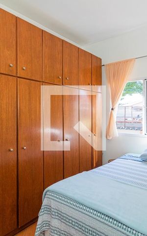 Casa à venda com 350m², 4 quartos e 1 vaga Casa à venda com 350m², 4 quartos e 1 vagaQuarto 1 - Casa 01