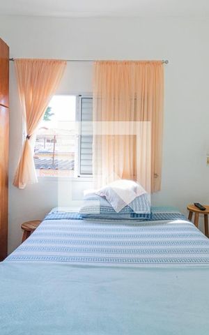 Casa à venda com 350m², 4 quartos e 1 vaga Casa à venda com 350m², 4 quartos e 1 vagaQuarto 1 - Casa 01