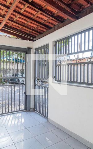 Casa à venda com 350m², 4 quartos e 1 vaga Casa à venda com 350m², 4 quartos e 1 vagaGaragem - Casa 01