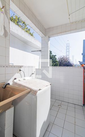 Casa à venda com 350m², 4 quartos e 1 vaga Casa à venda com 350m², 4 quartos e 1 vagaÁrea de Serviço - Casa 01