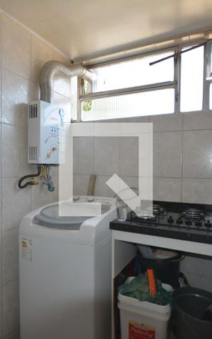 Apartamento à venda com 45m², 1 quarto e sem vagaCozinha e Área de Serviço