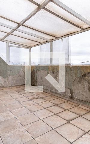Apartamento à venda com 90m², 3 quartos e 2 vagas Apartamento à venda com 90m², 3 quartos e 2 vagasVaranda