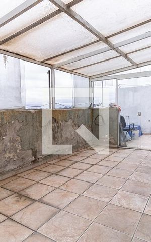 Apartamento à venda com 90m², 3 quartos e 2 vagas Apartamento à venda com 90m², 3 quartos e 2 vagasVaranda