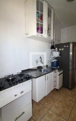 Apartamento à venda com 68m², 2 quartos e 1 vaga Apartamento à venda com 68m², 2 quartos e 1 vagaCozinha