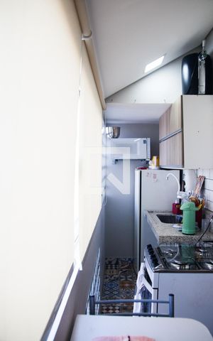 Studio para alugar com 46m², 1 quarto e sem vaga Studio para alugar com 46m², 1 quarto e sem vagaCozinha e Área de Serviço