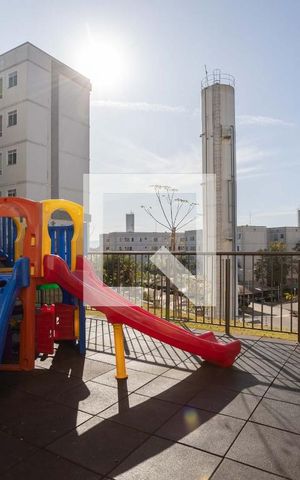 Apartamento para alugar com 40m², 2 quartos e 1 vaga Apartamento para alugar com 40m², 2 quartos e 1 vagaÁrea Comum - Playground