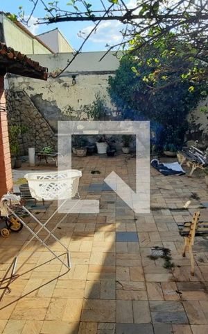 Casa à venda com 292m², 4 quartos e 3 vagas