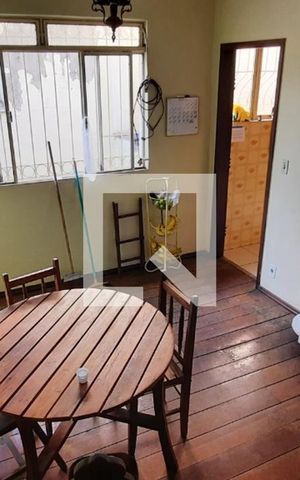 Casa à venda com 292m², 4 quartos e 3 vagas