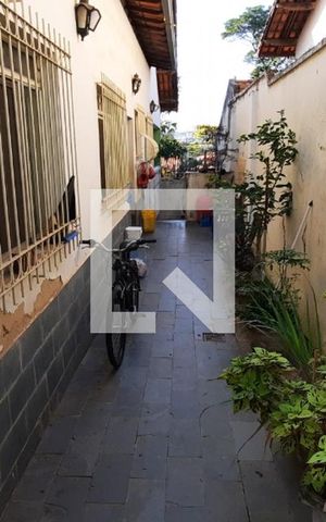 Casa à venda com 292m², 4 quartos e 3 vagas