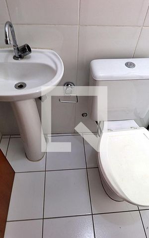 Apartamento à venda com 45m², 2 quartos e 1 vagaBanheiro Social