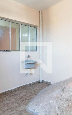 Casa para alugar com 50m², 1 quarto e sem vaga Casa para alugar com 50m², 1 quarto e sem vagaÁrea de Serviço