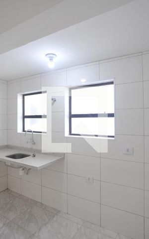 Casa para alugar com 80m², 2 quartos e sem vagaCozinha