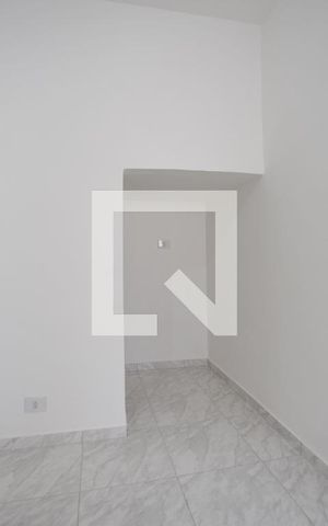 Casa para alugar com 80m², 2 quartos e sem vagaSala