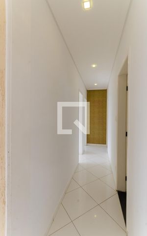Apartamento para alugar com 76m², 3 quartos e 1 vagaCorredor