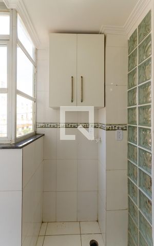 Apartamento para alugar com 76m², 3 quartos e 1 vagaÁrea de Serviço