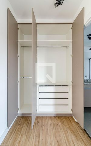 Apartamento para alugar com 72m², 2 quartos e 1 vaga Apartamento para alugar com 72m², 2 quartos e 1 vagaQuarto