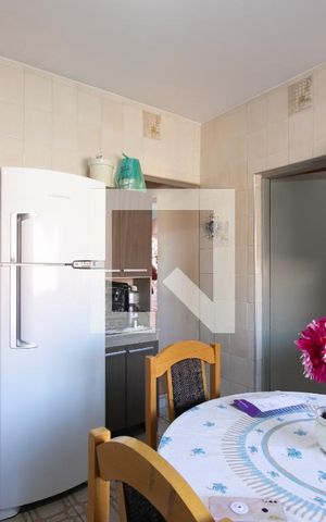 Casa à venda com 200m², 2 quartos e 2 vagasCozinha