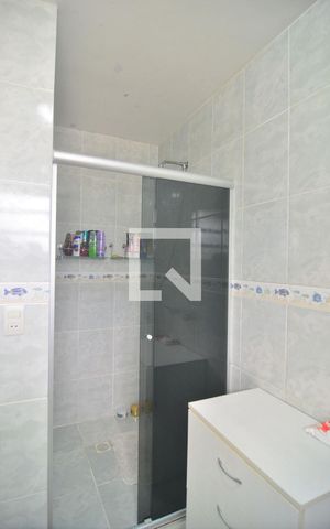 Casa à venda com 153m², 4 quartos e 3 vagasBanheiro do Quarto 4