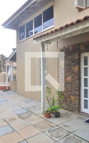 Casa à venda com 153m², 4 quartos e 3 vagasÁrea Externa