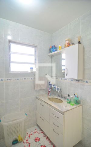 Casa à venda com 153m², 4 quartos e 3 vagasBanheiro do Quarto 4