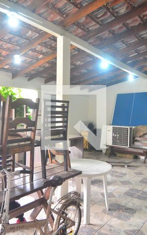 Casa à venda com 153m², 4 quartos e 3 vagasVaranda