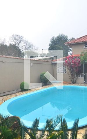 Casa à venda com 153m², 4 quartos e 3 vagasÁrea Externa